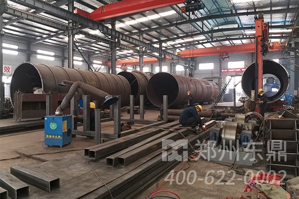 湖北污泥烘干機制造現(xiàn)場